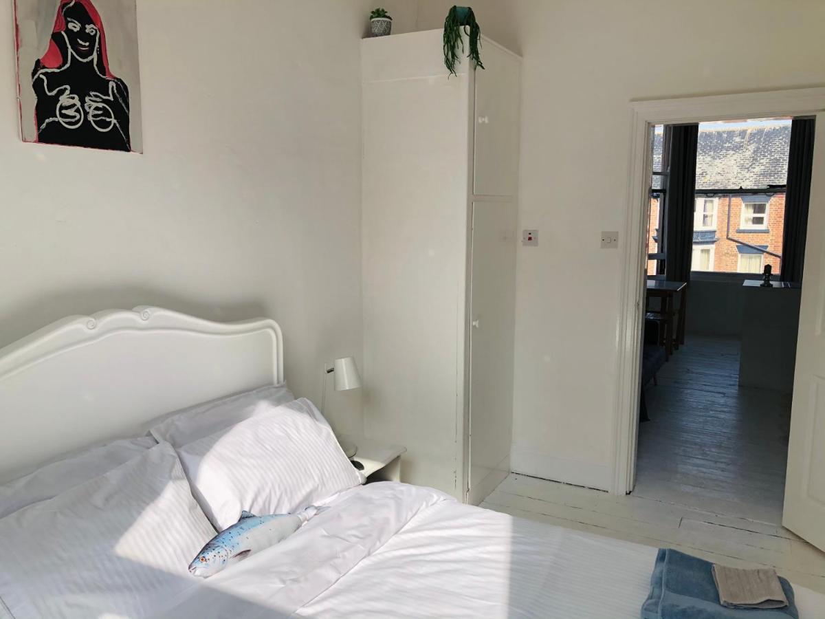 New! Seaside Central Scarborough Apartment 외부 사진
